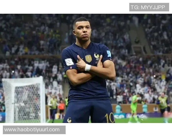 姆巴佩弟弟法甲崭露头角8场3球助球队紧追榜首庆祝动作致敬哥哥 姆巴佩弟弟法甲崭露头角8场3球助球队紧追榜首庆祝动作致敬哥哥