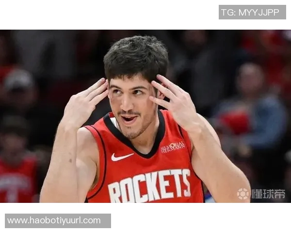 乌度卡称赞谢泼德投射能力期待他在阅读防守与传球方面的进步